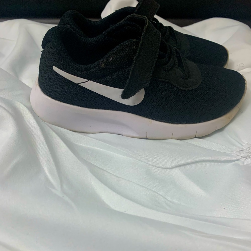 Nike, black and White, toodler